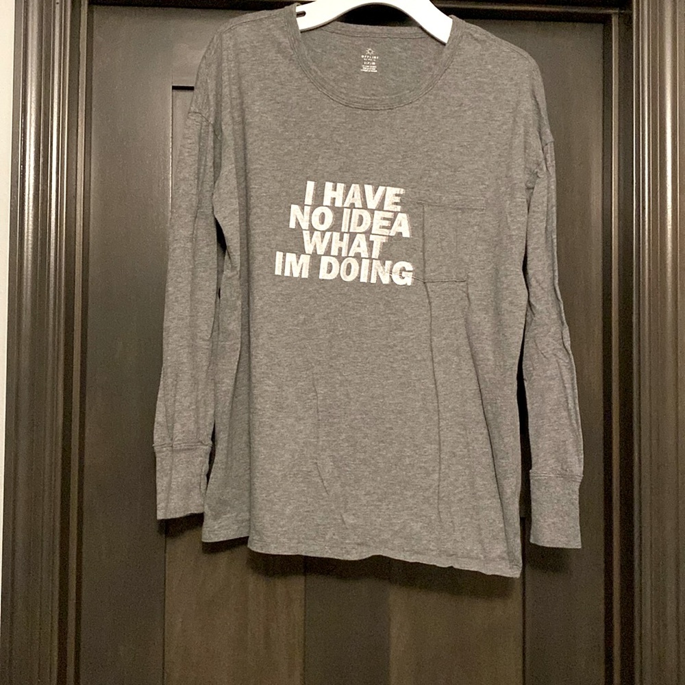 Like New. Aerie offline Longsleeve tee